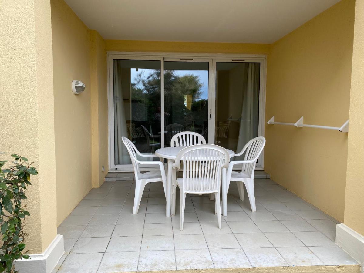 Appartement En Residence Privee, Face A La Mer Avec Acces Direct Plage Hyères المظهر الخارجي الصورة